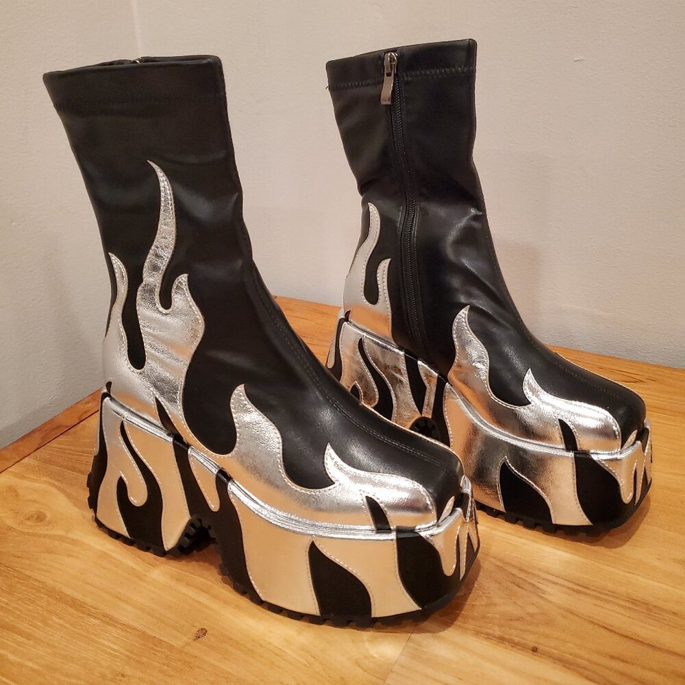 Silver Flame Ankle-High, Zipper Closure, Round Toe, Platform Heel Chunky Boot